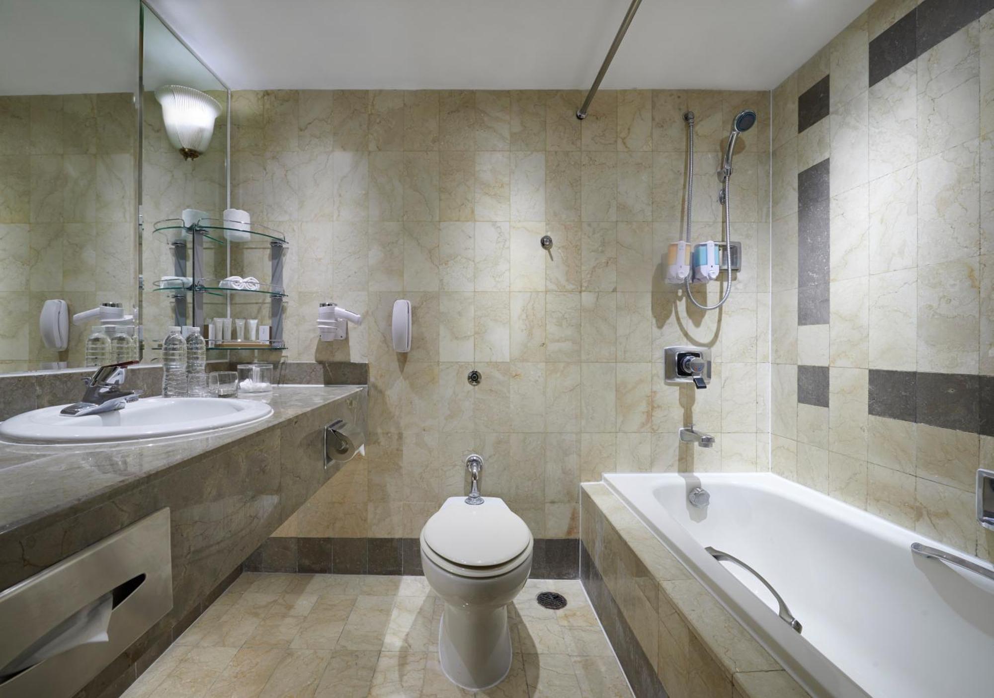 Hotel Sari Pacific Jakarta, Autograph Collection 5*